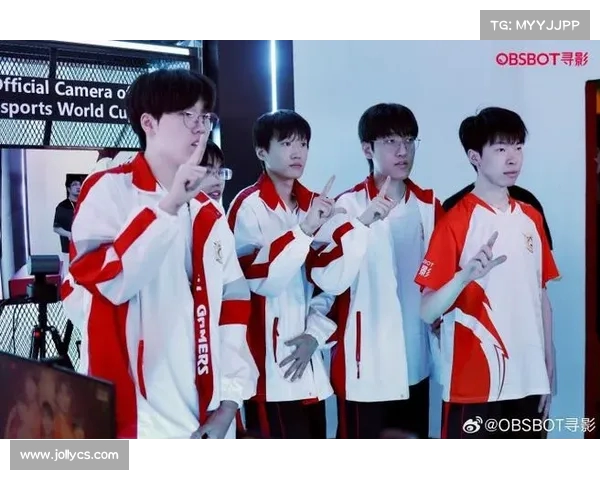 英雄联盟S赛外语解说精彩集锦 全球赛事背后的语言魅力与文化碰撞